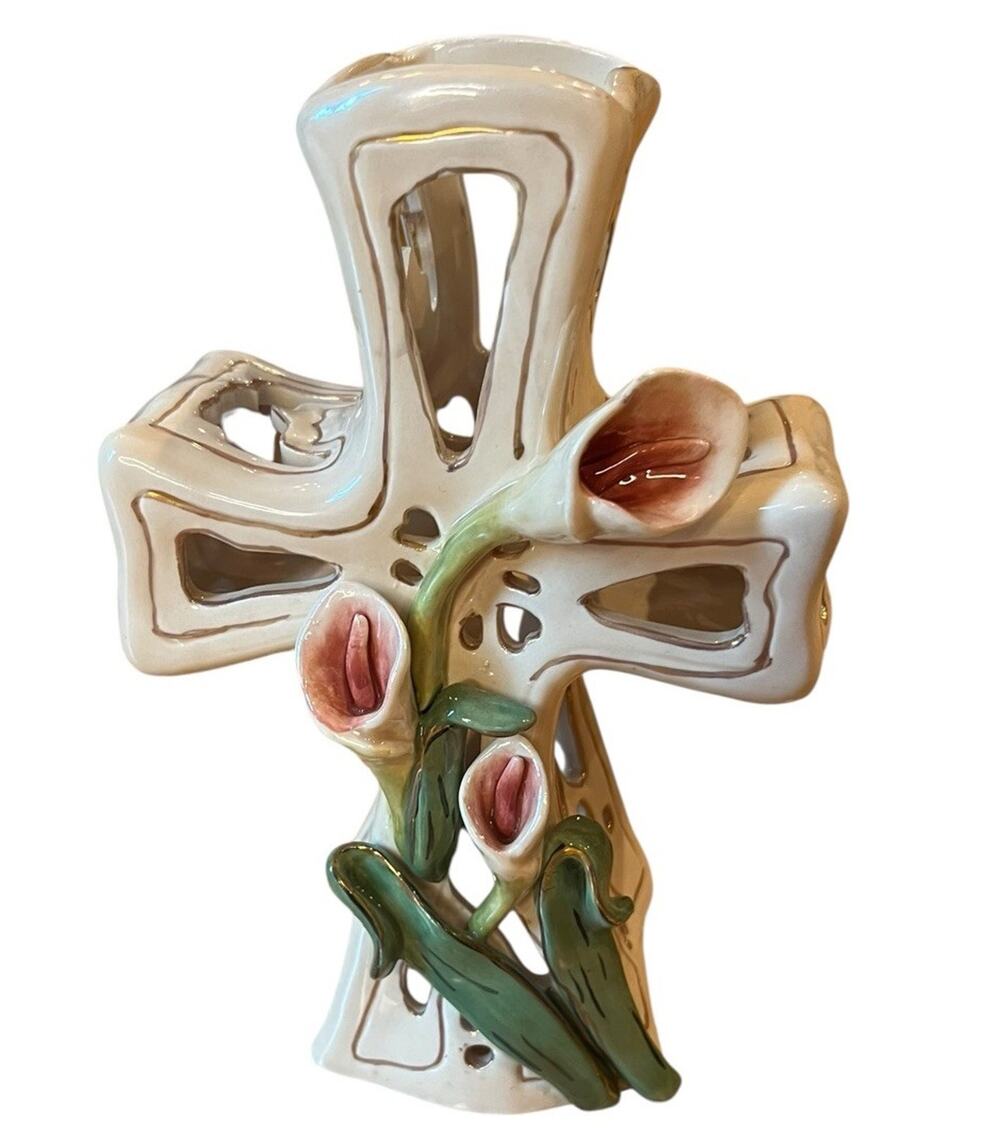 Heather Goldminc tea light Holder cross with calla lilies Blue Sky Corp 7”
